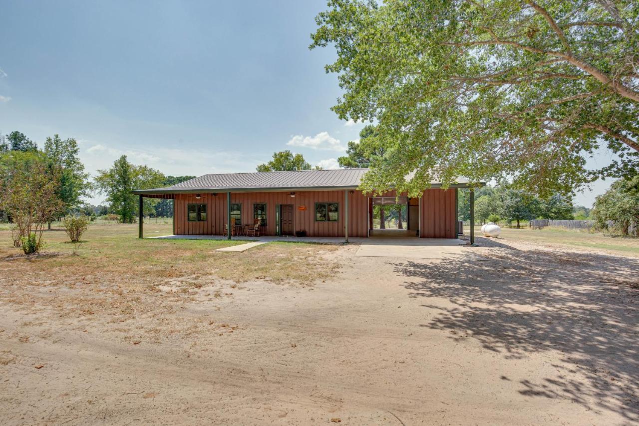 QuitmanDog-Friendly Countryside Texas Cabin With Fire Pit别墅 外观 照片